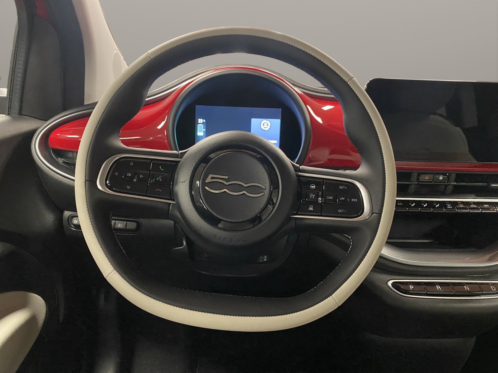 FIAT 500e 3+1 La Prima-image-12