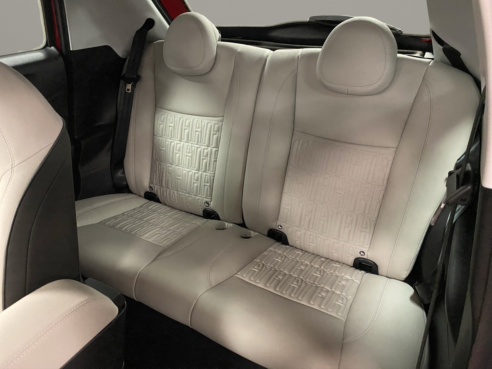 FIAT 500e 3+1 La Prima-image-13