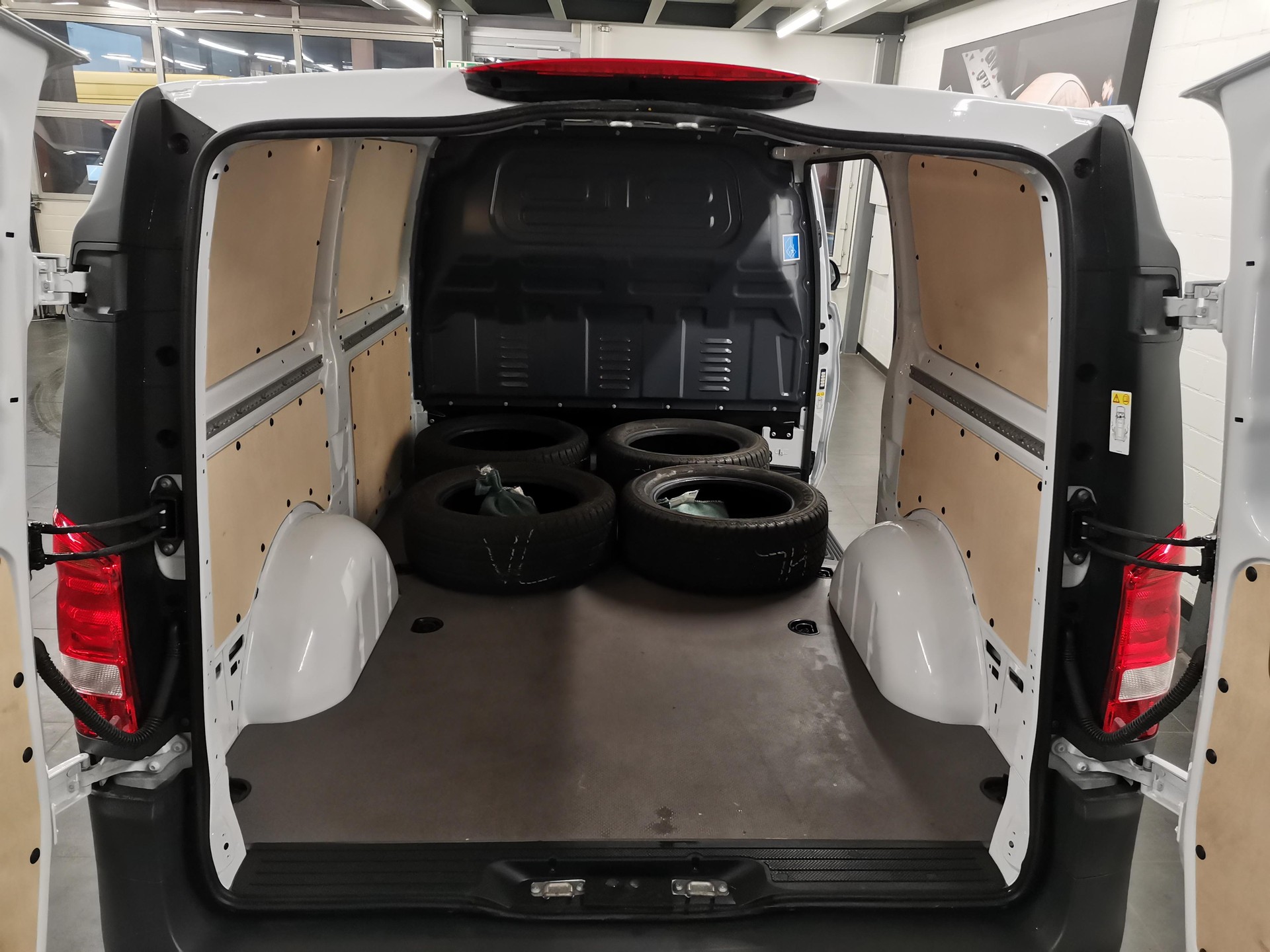 MERCEDES-BENZ Vito 116 Kaw. L 2.0 CDI Pro-image-5