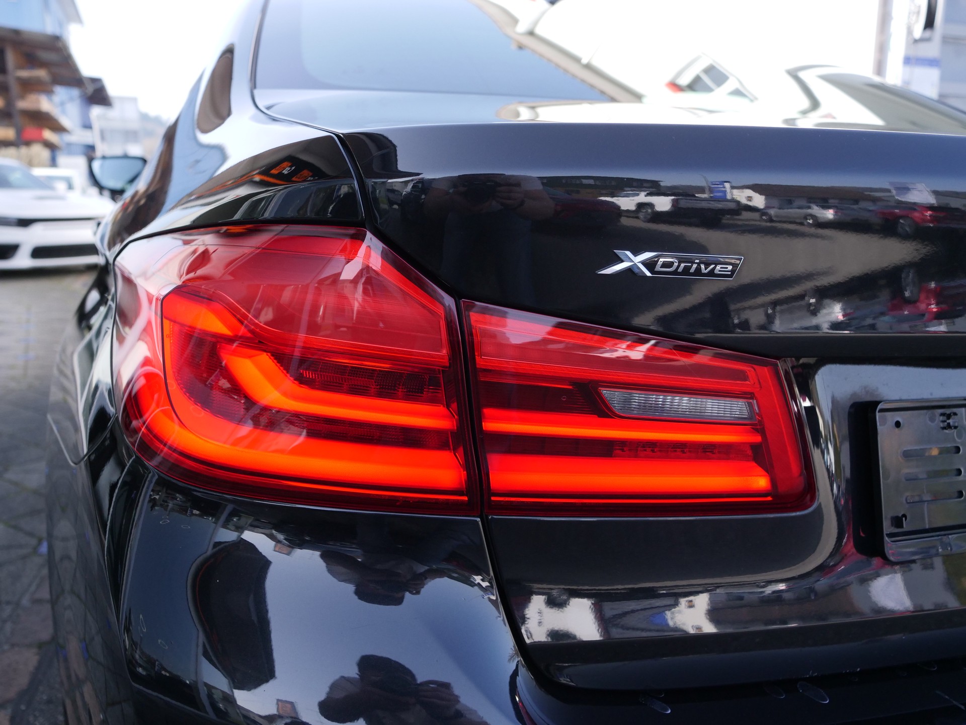 BMW 530d xDrive Sport Line Steptronic-image-22