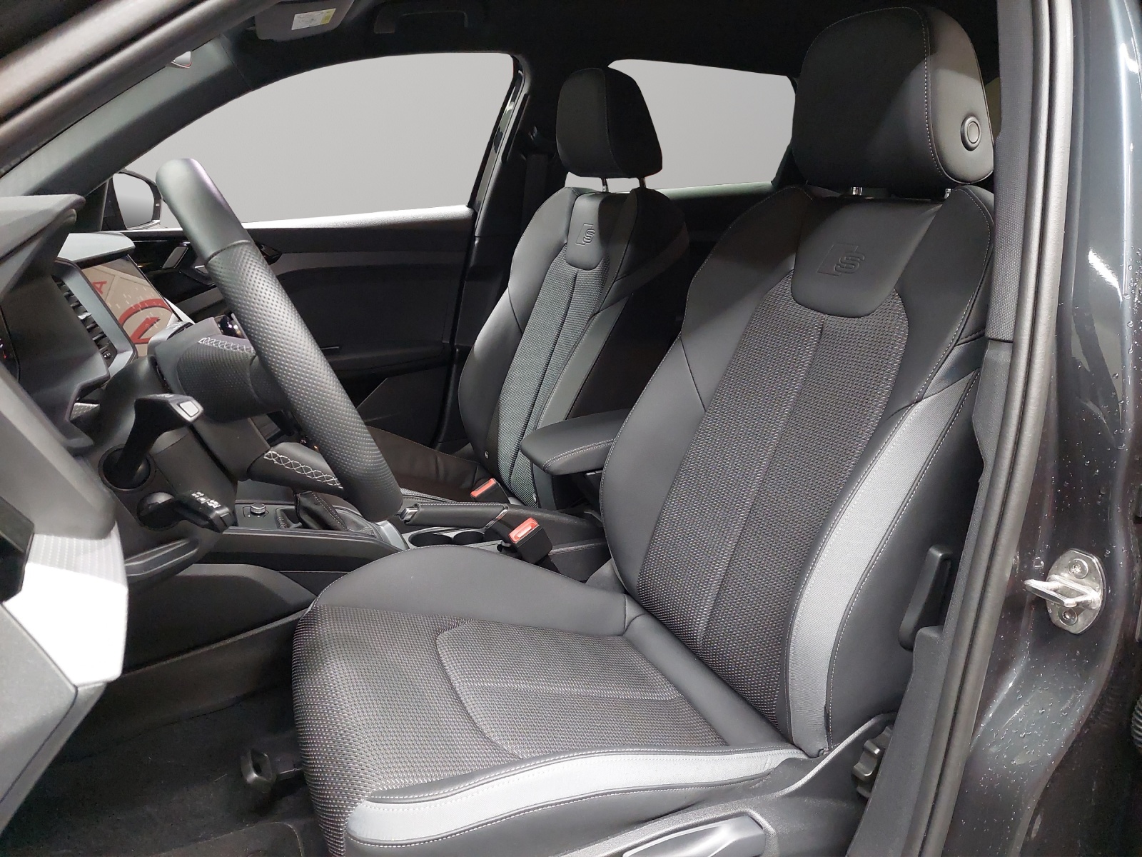 AUDI A1 Sportback 35 TFSI S-tronic-image-5