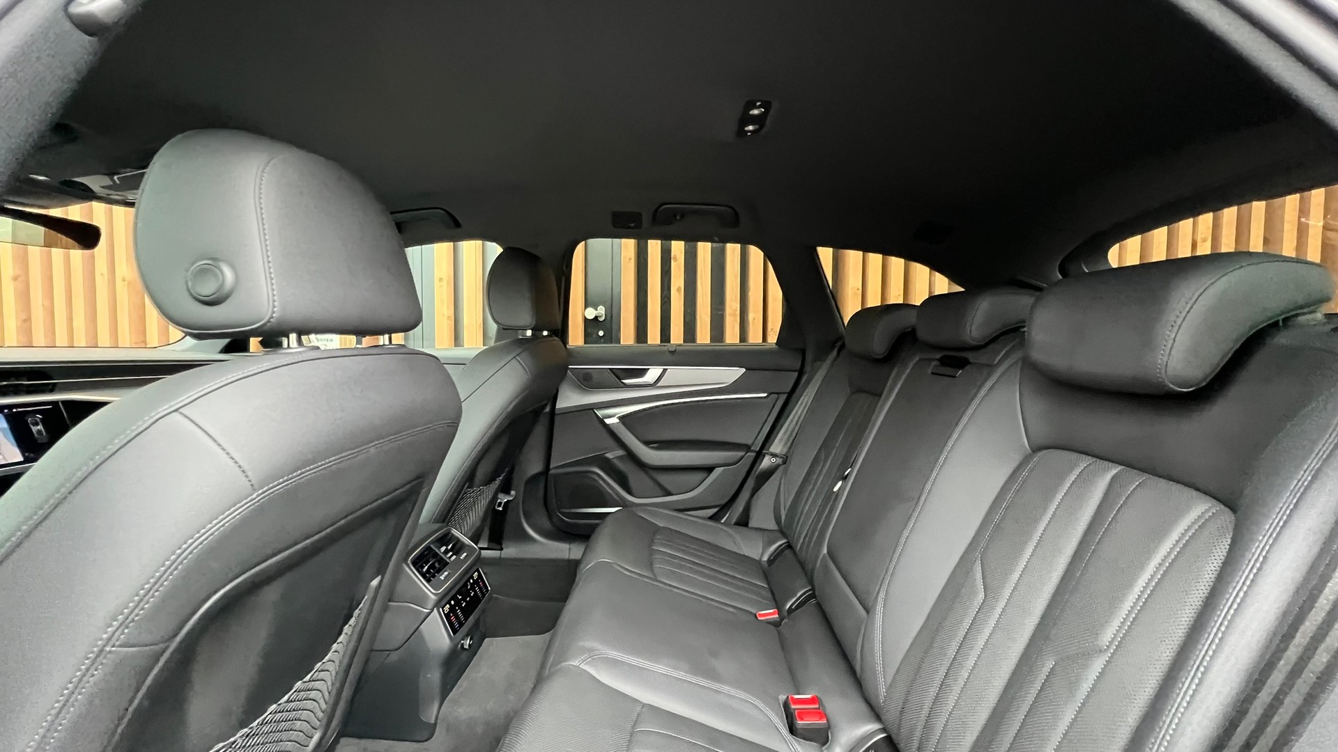 AUDI A6 AVANT 45 TDI S-LINE SPORT QUATTRO TIPTRONIC l 245 PS-image-29