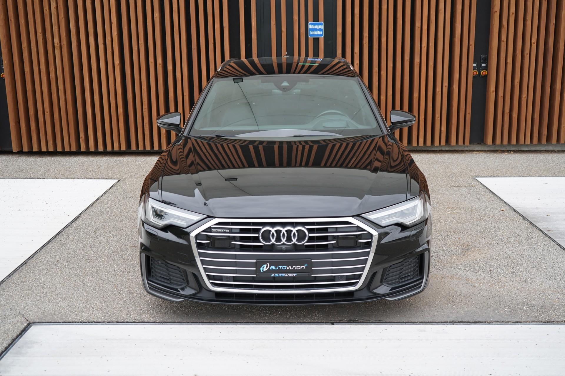 AUDI A6 AVANT 45 TDI S-LINE SPORT QUATTRO TIPTRONIC l 245 PS-image-12
