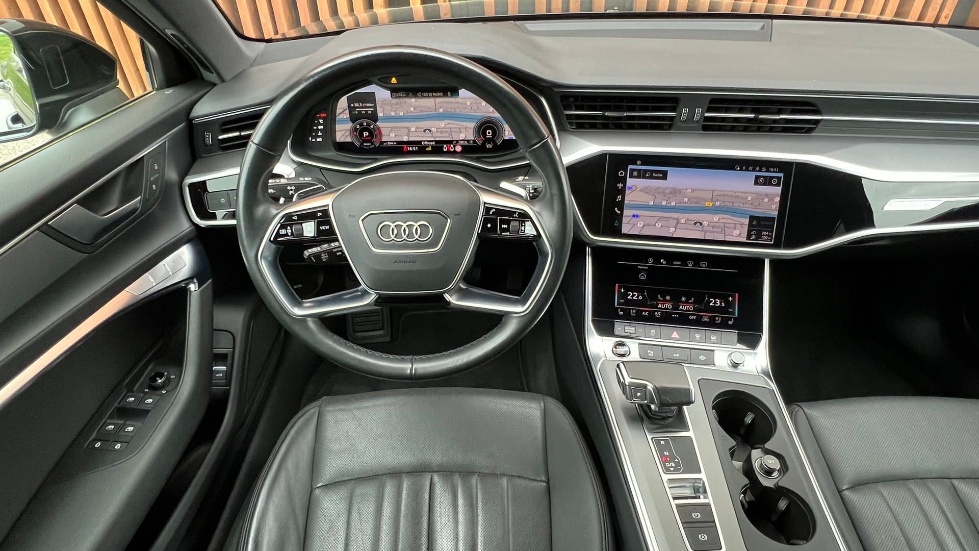 AUDI A6 AVANT 45 TDI S-LINE SPORT QUATTRO TIPTRONIC l 245 PS-image-21