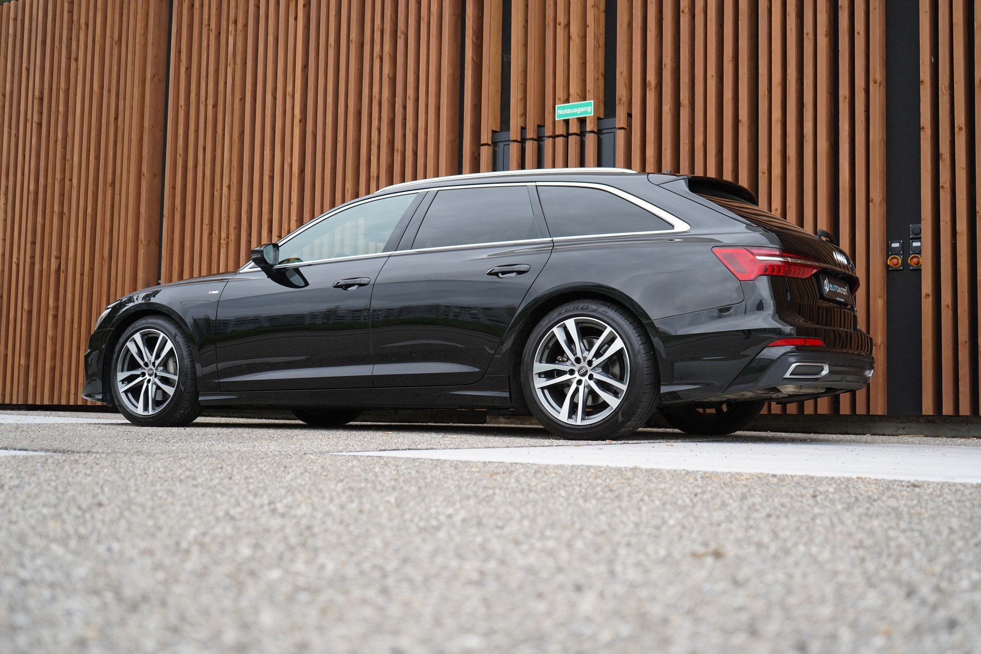 AUDI A6 AVANT 45 TDI S-LINE SPORT QUATTRO TIPTRONIC l 245 PS-image-6