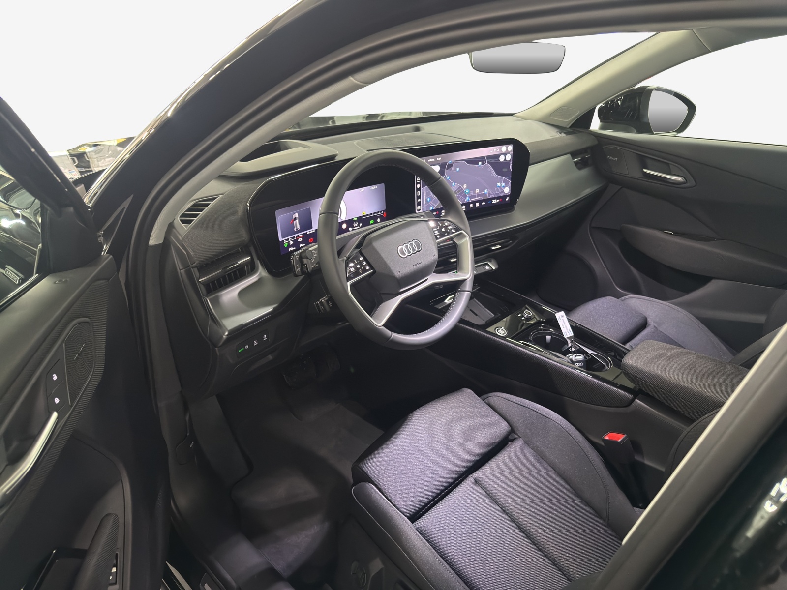 AUDI Q3 Sportback e-hybrid 200 kW S tronig-image-13