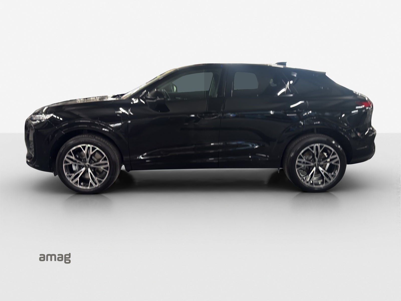 AUDI Q3 Sportback e-hybrid 200 kW S tronig-image-1