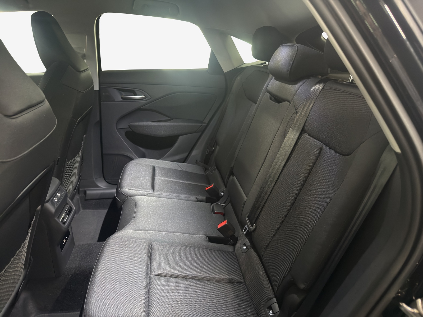 AUDI Q3 Sportback e-hybrid 200 kW S tronig-image-10