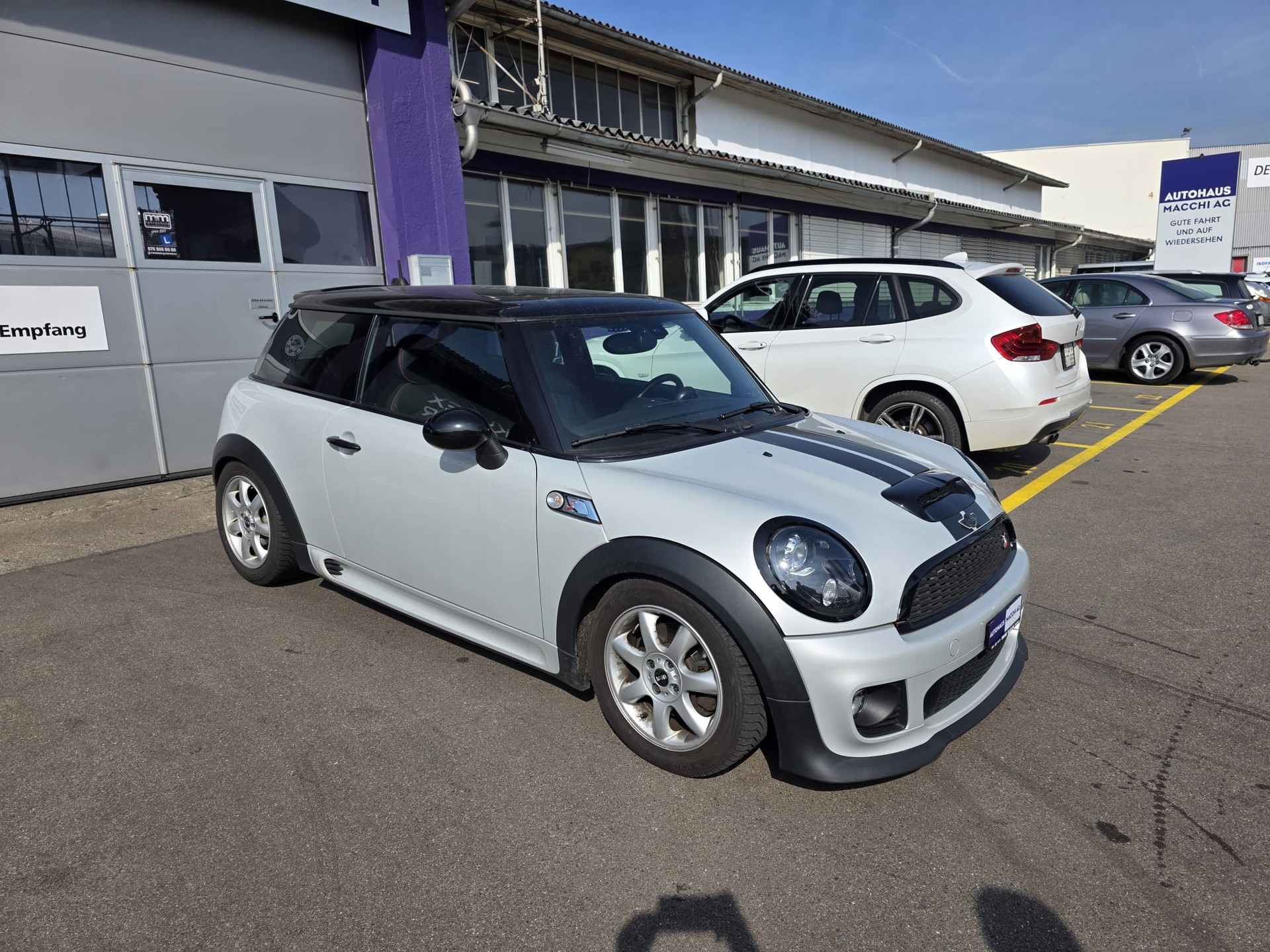 MINI Cooper S-image-2