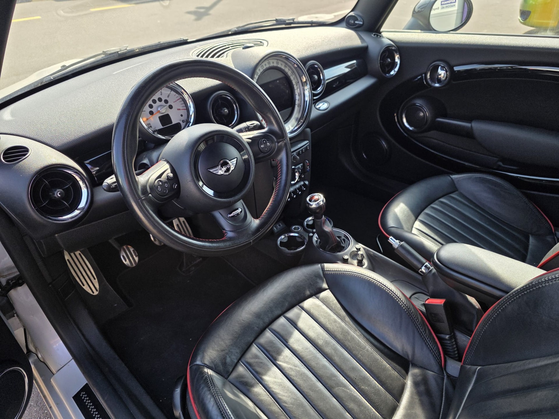 MINI Cooper S-image-7