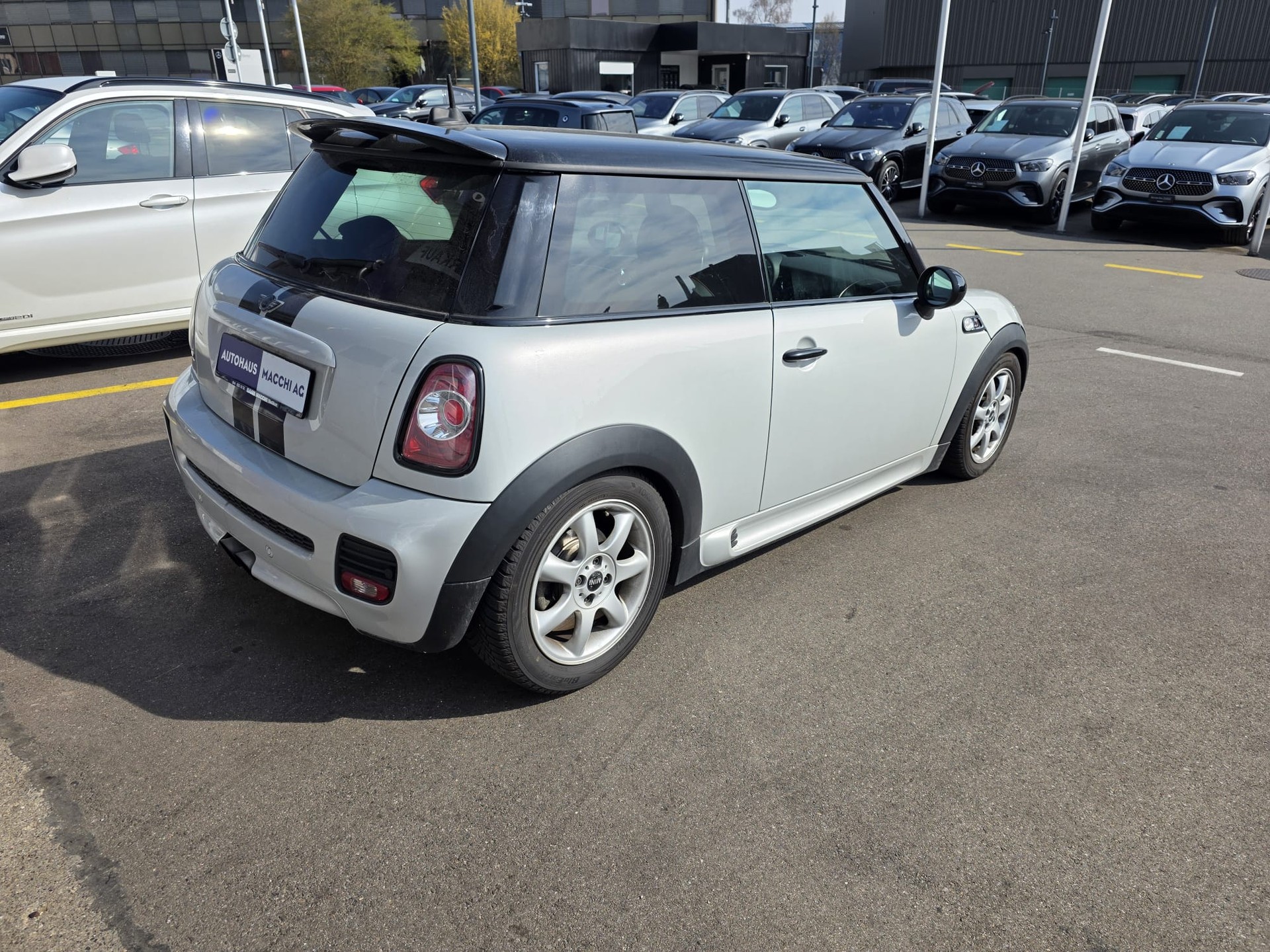 MINI Cooper S-image-4