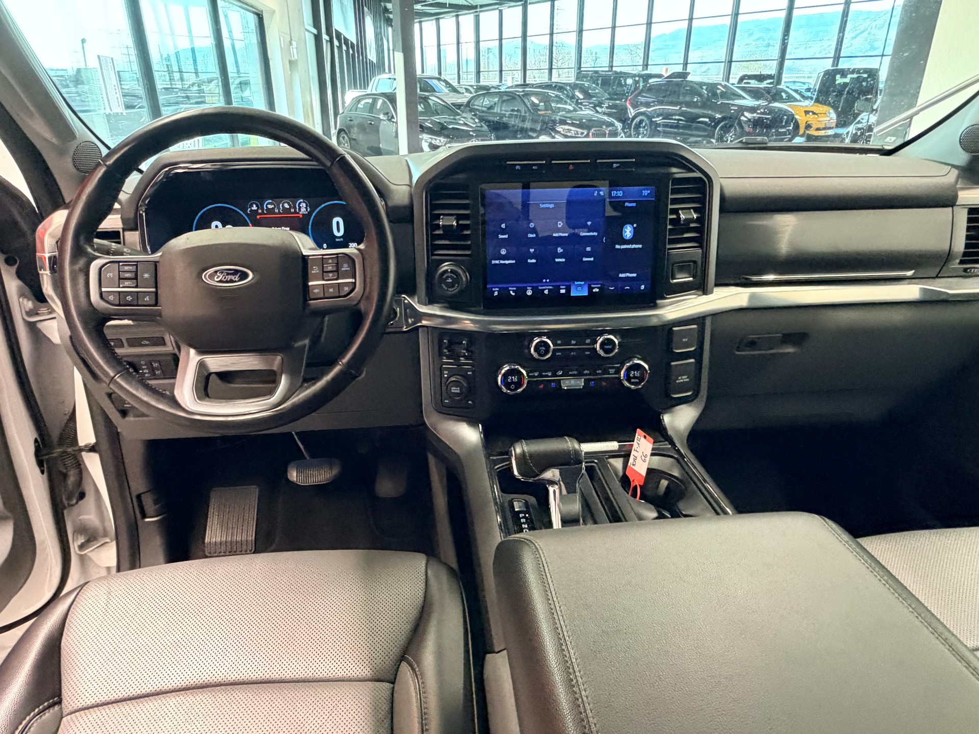 FORD F 150 Lariat 3.0 Diesel-image-18