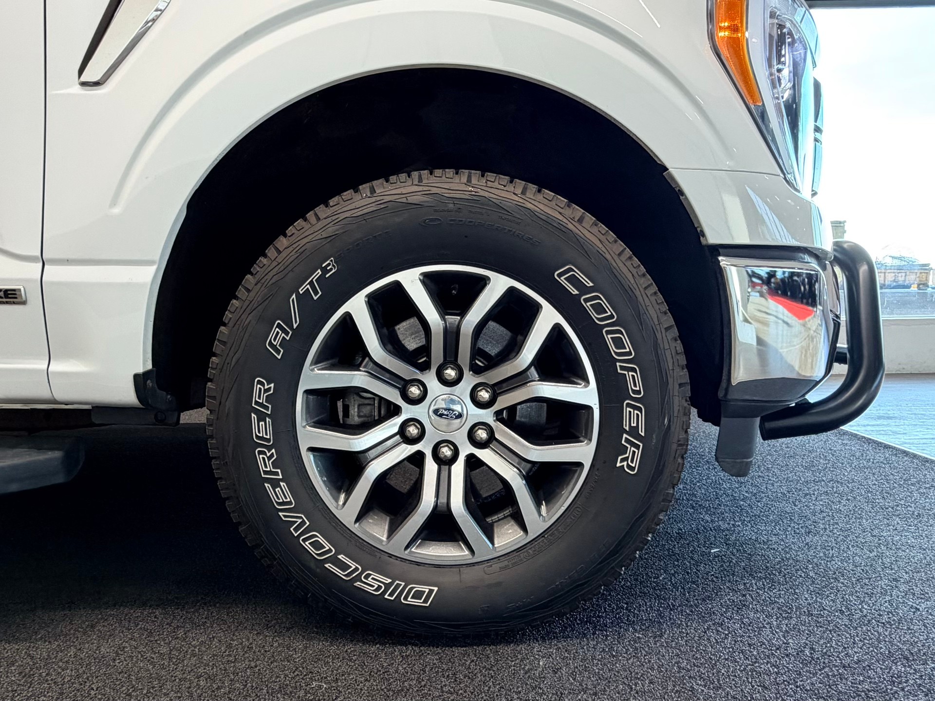 FORD F 150 Lariat 3.0 Diesel-image-5