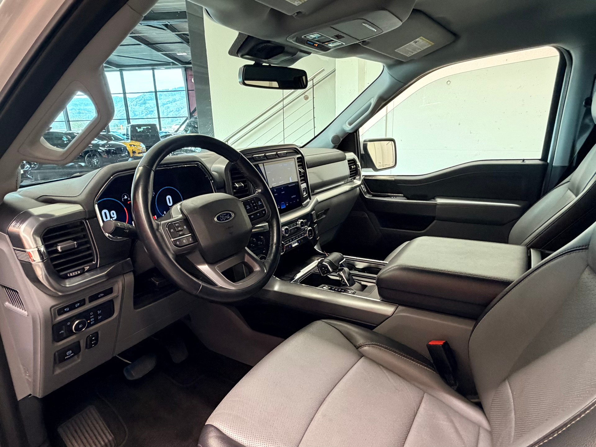 FORD F 150 Lariat 3.0 Diesel-image-11