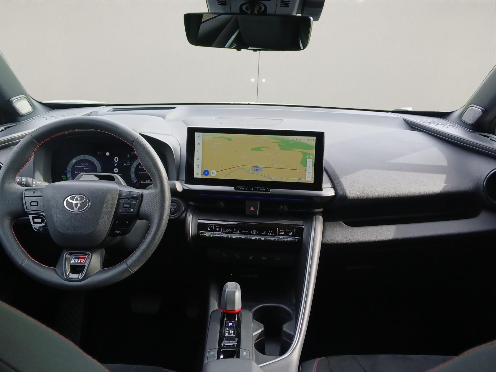 TOYOTA C-HR 2.0 PHEV GR Sport Premiere-image-12