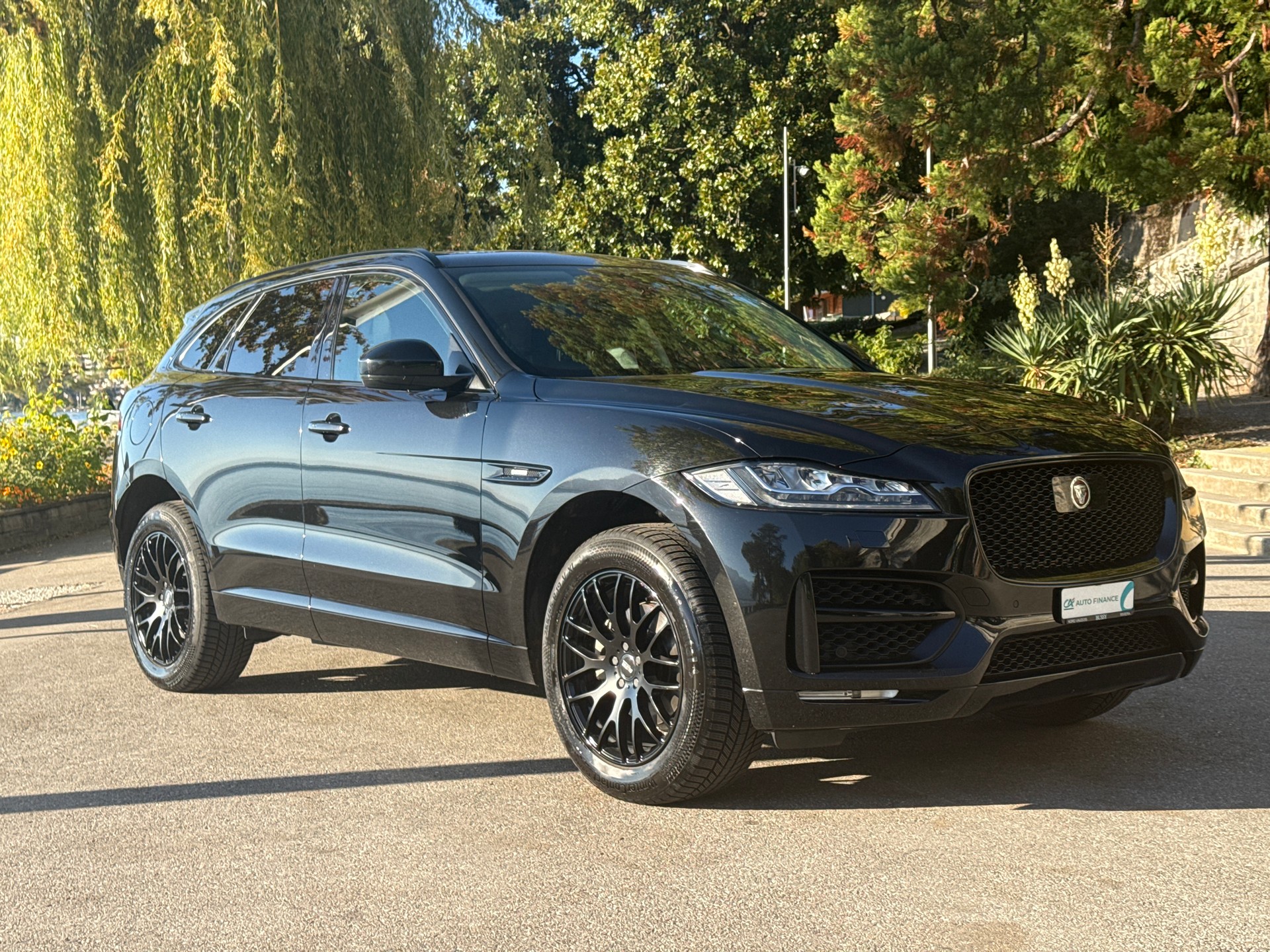 JAGUAR F-Pace 25t 2.0 R-Sport AWD Automatik