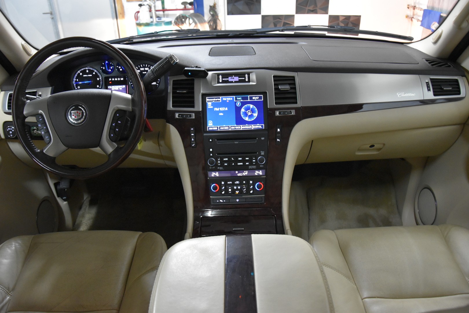 CADILLAC Escalade 6.2 Sport Luxury-image-7