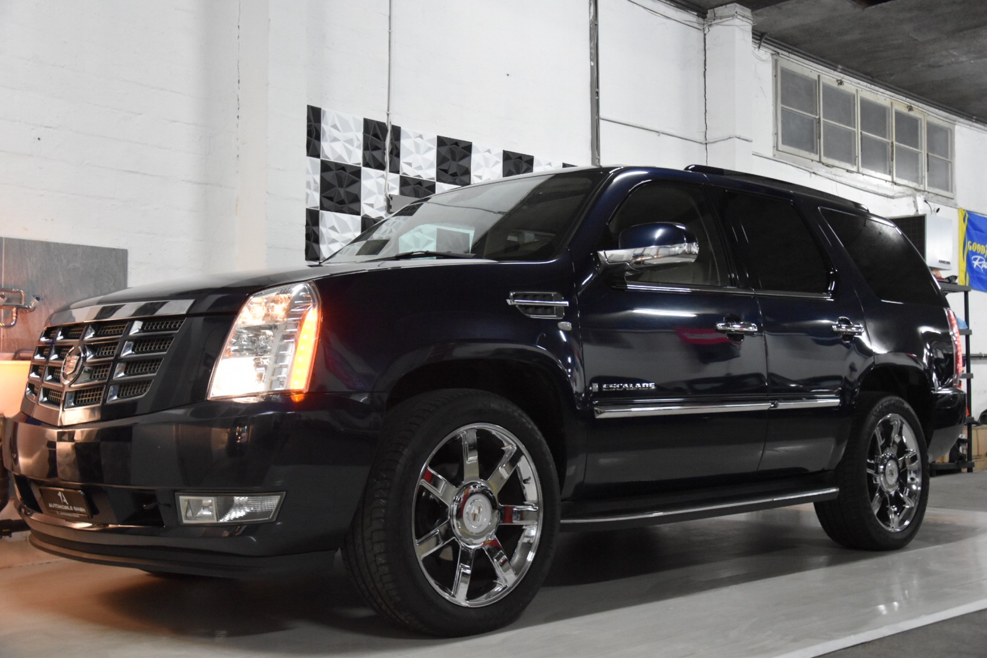 CADILLAC Escalade 6.2 Sport Luxury-image-0