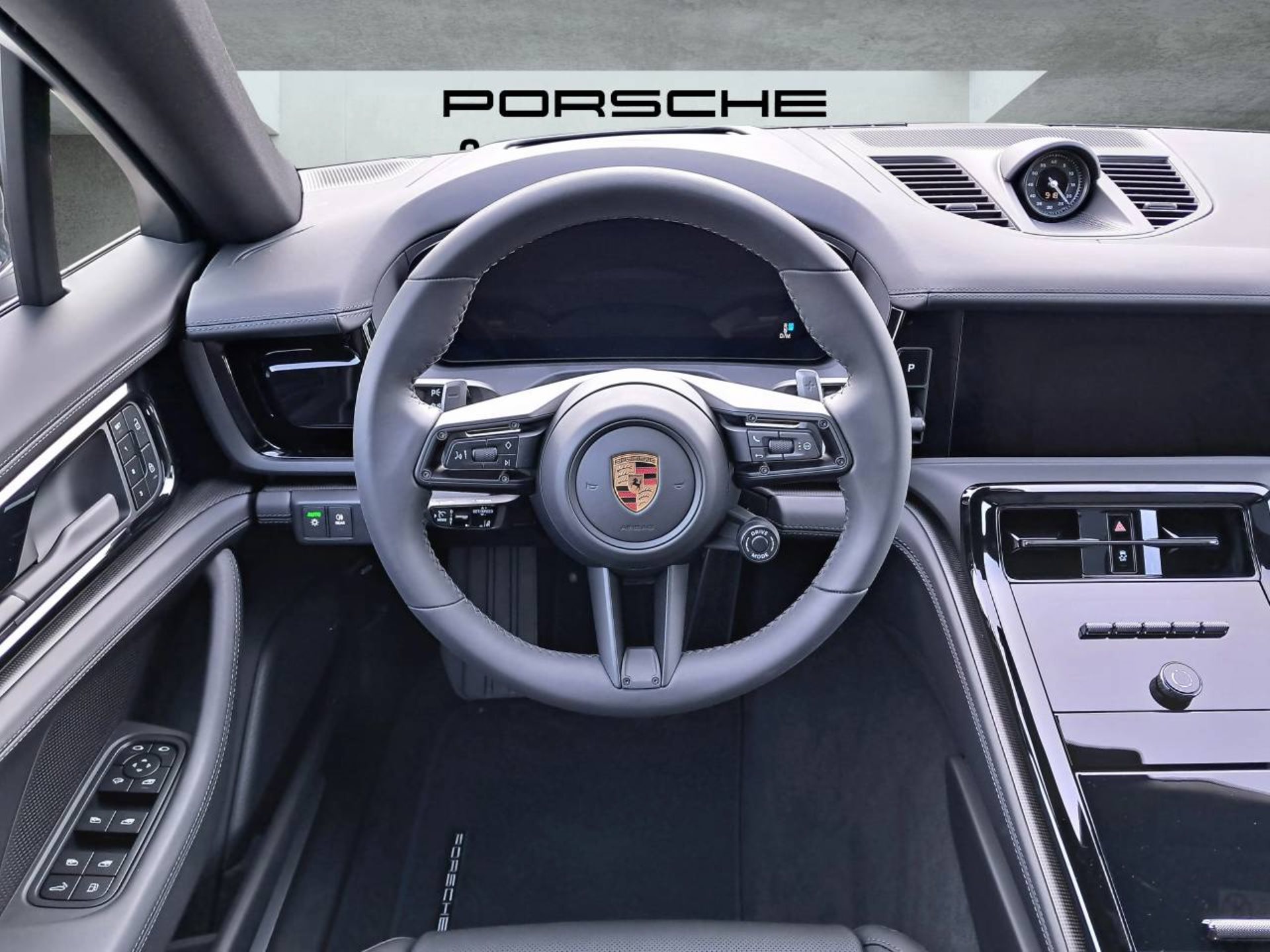PORSCHE Panamera 4S E-Hybrid-image-13