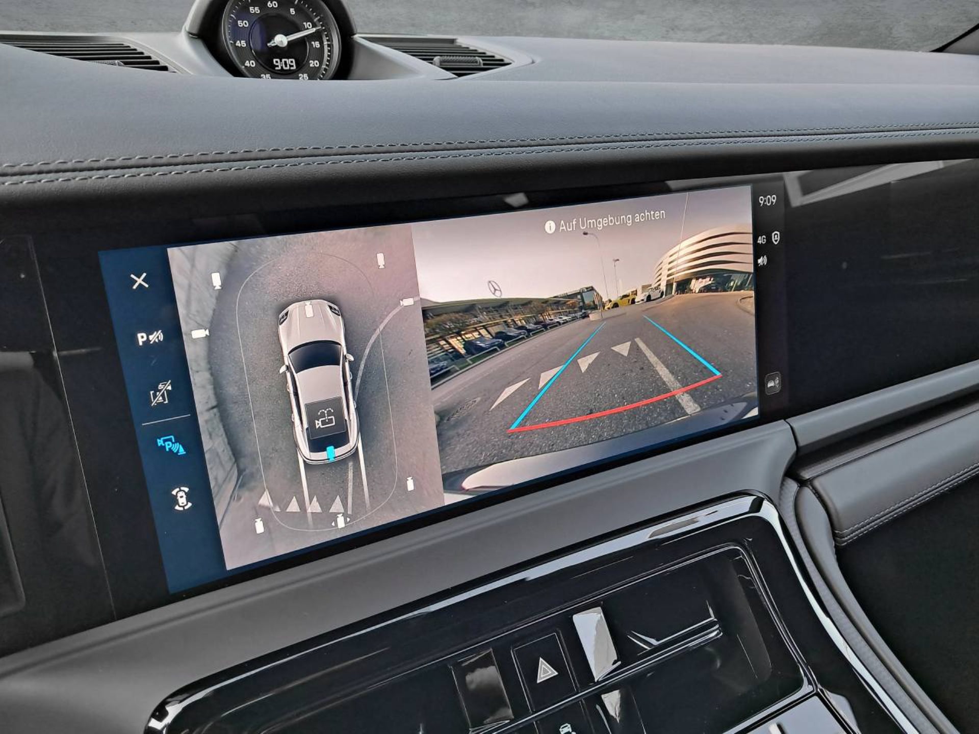 PORSCHE Panamera 4S E-Hybrid-image-23