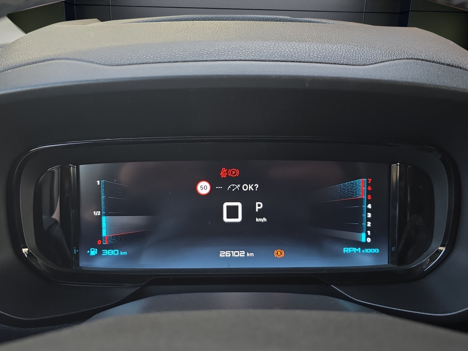 CITROEN Berlingo XL 1.5 BlueHDi 7 Plätze Max EAT8-image-7