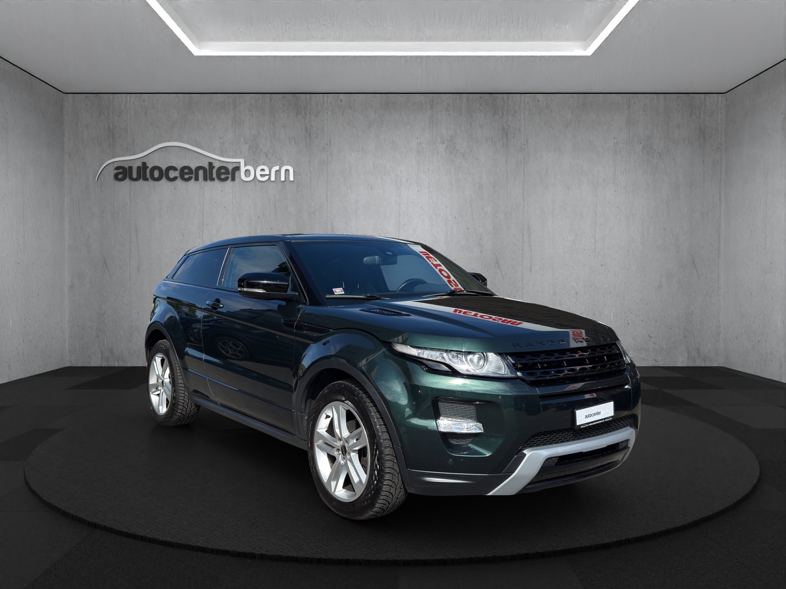 LAND ROVER Range Rover Evoque 2.2 SD4 Pure AT6-image-0