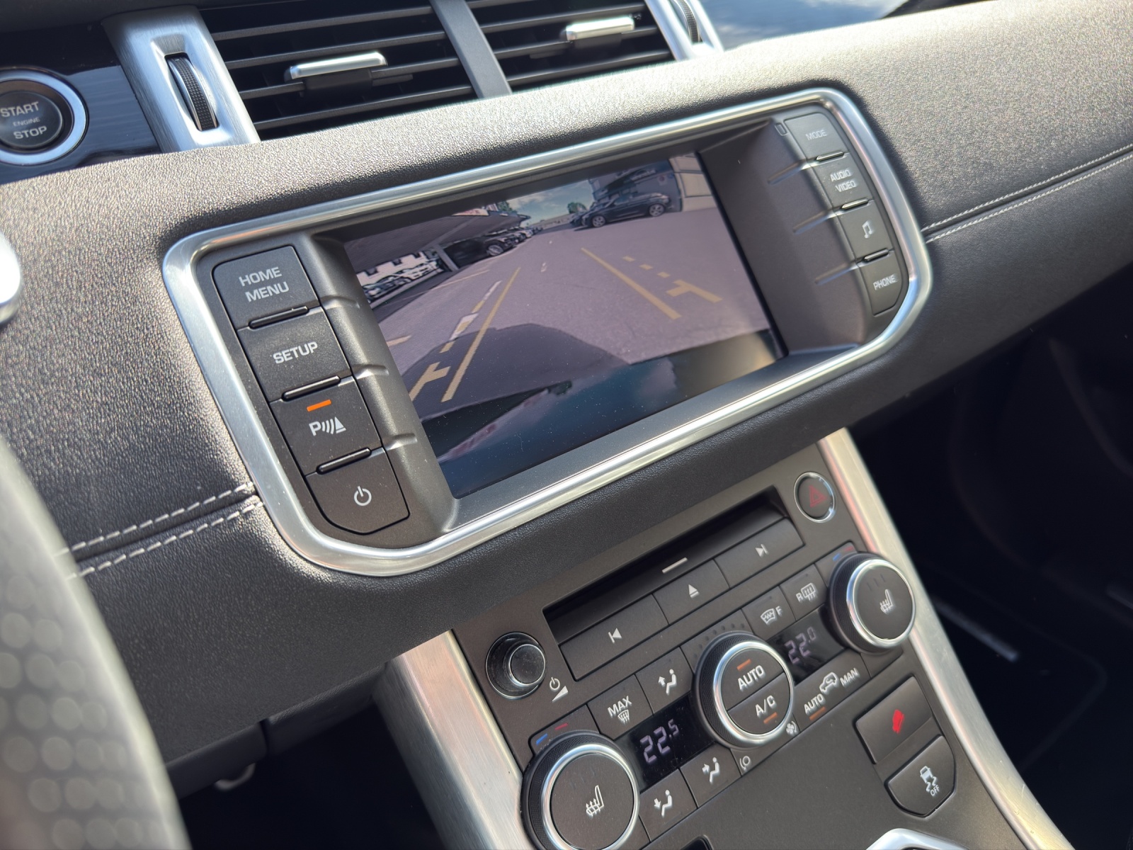 LAND ROVER Range Rover Evoque 2.2 SD4 Pure AT6-image-11