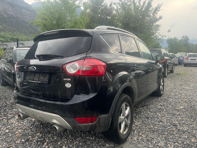 FORD Kuga 2.0 TDCi Titanium 4WD PowerShift-image-7