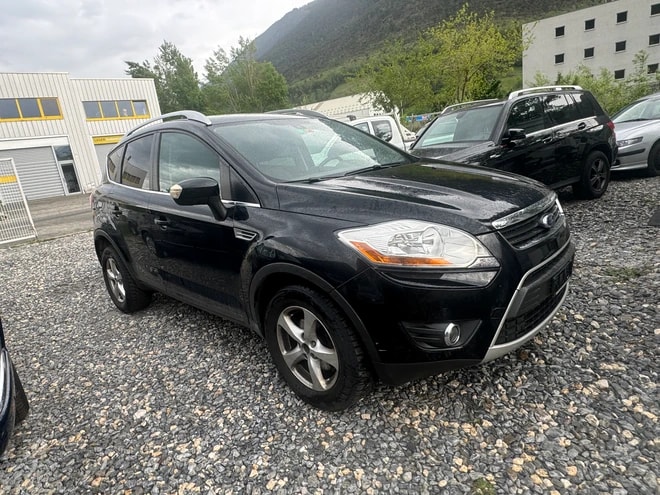 FORD Kuga 2.0 TDCi Titanium 4WD PowerShift-image-3