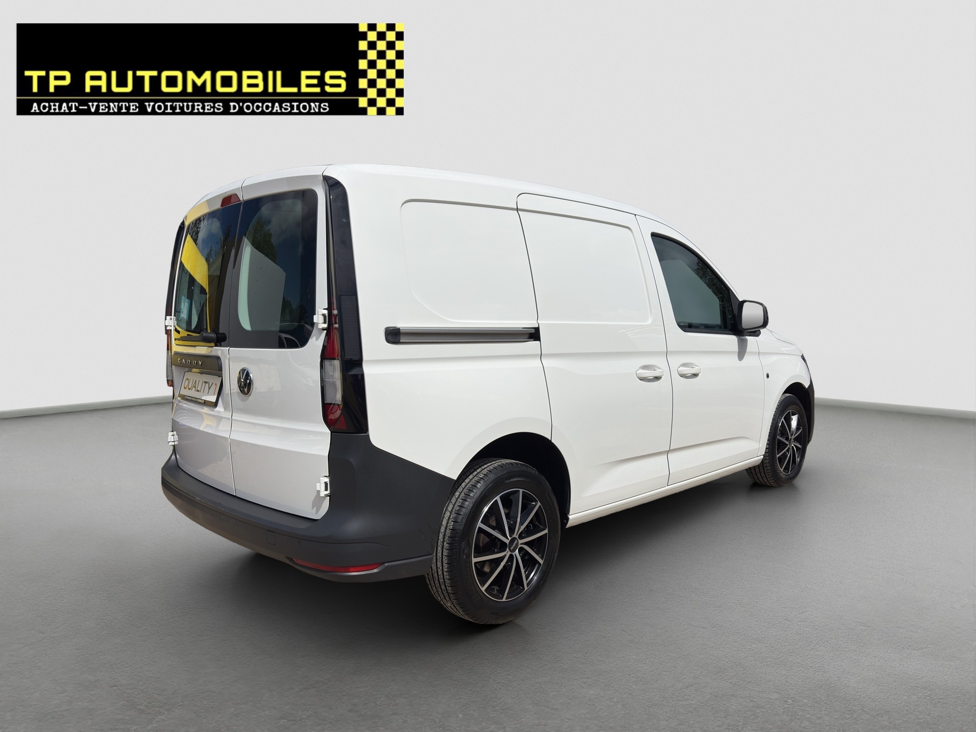 VW Caddy Cargo 2.0TDI Entry-image-4