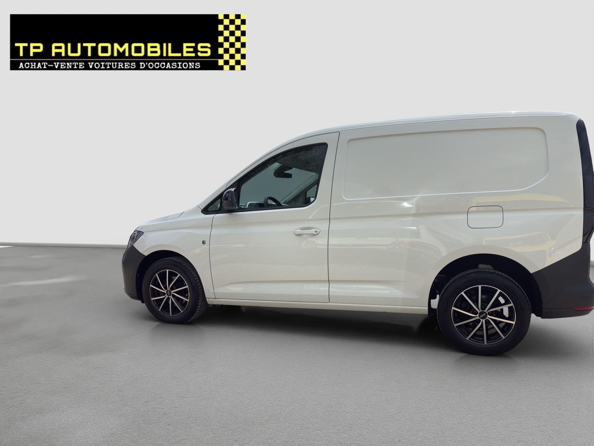 VW Caddy Cargo 2.0TDI Entry-image-7