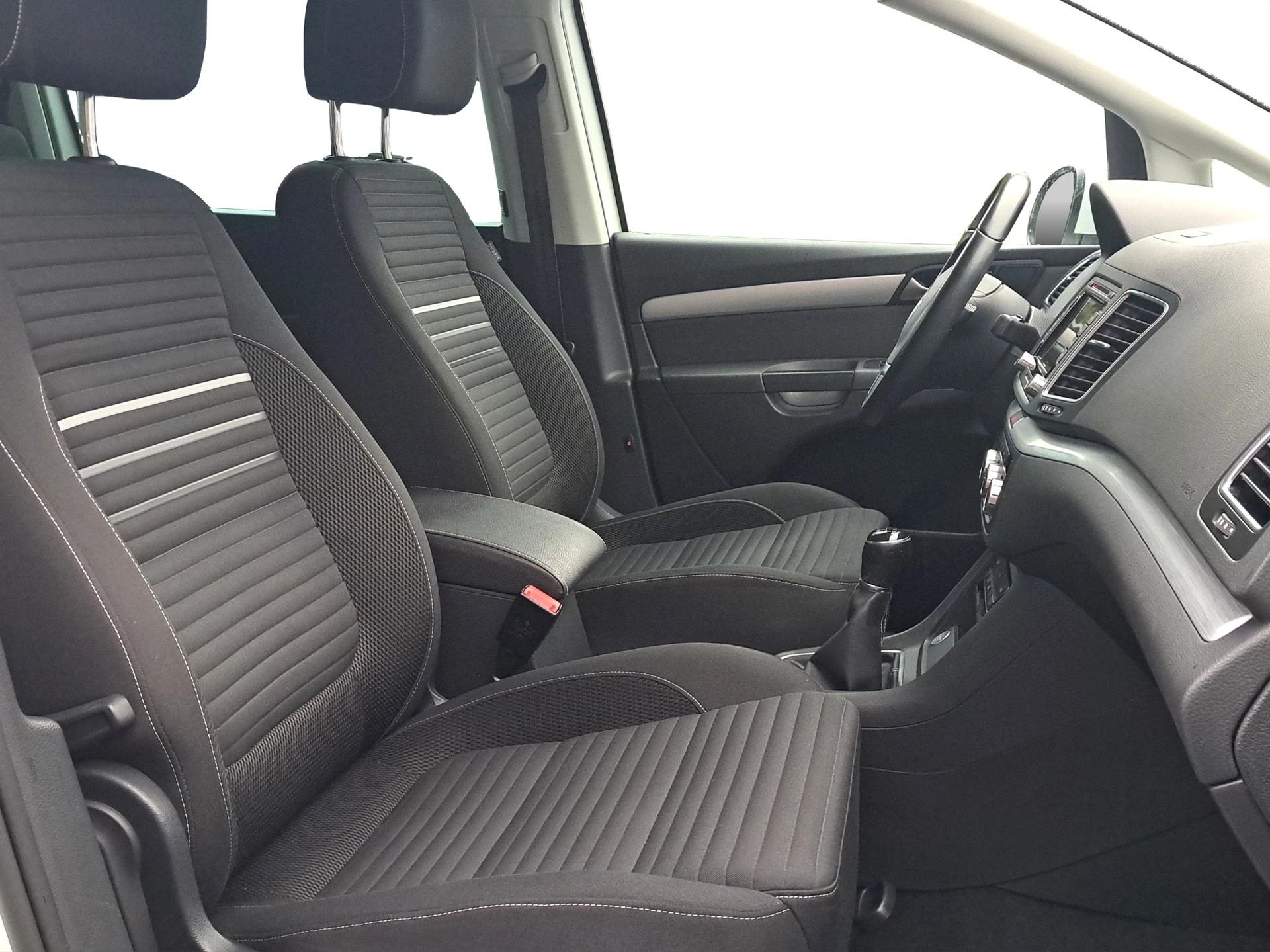 VW Sharan 2.0 TDI BlueMotion Technology Cup Anhängerkupplung-image-11