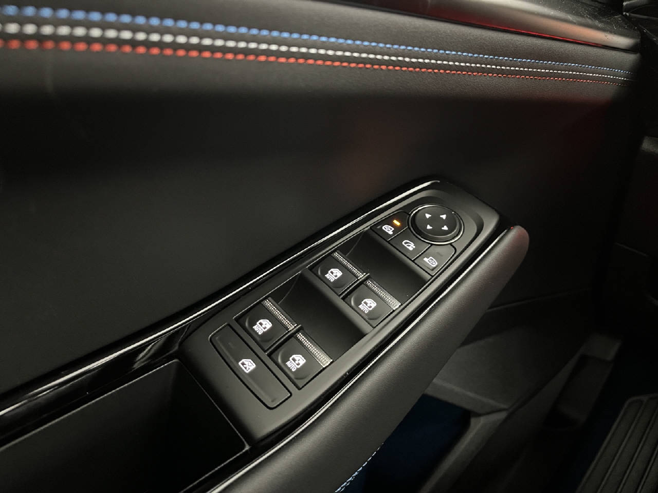 RENAULT Rafale 1.2 E-Tech Plug-in Atelier Alpine-image-14