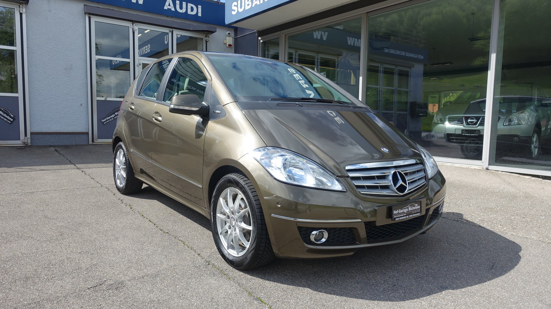 MERCEDES-BENZ A 180 Avantgarde Selection Autotronic-image-0