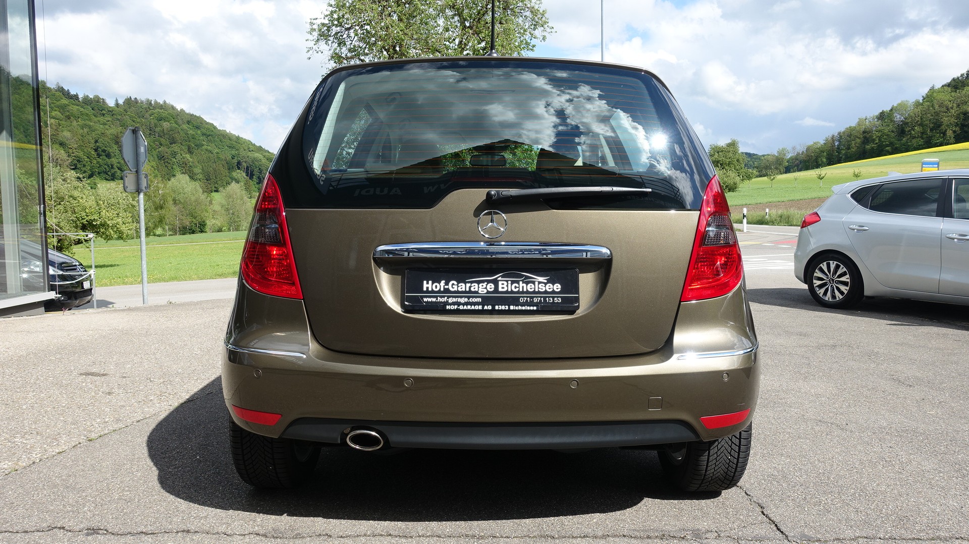 MERCEDES-BENZ A 180 Avantgarde Selection Autotronic-image-5
