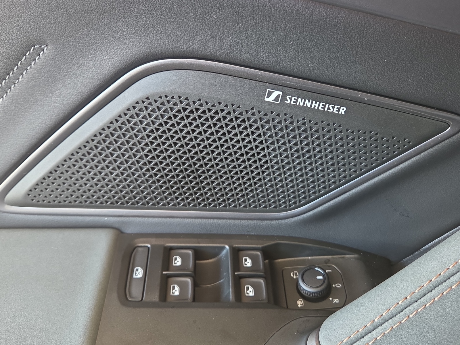 CUPRA Formentor 2.5TSI VZ5 Prime Edition 4Drive DSG-image-11