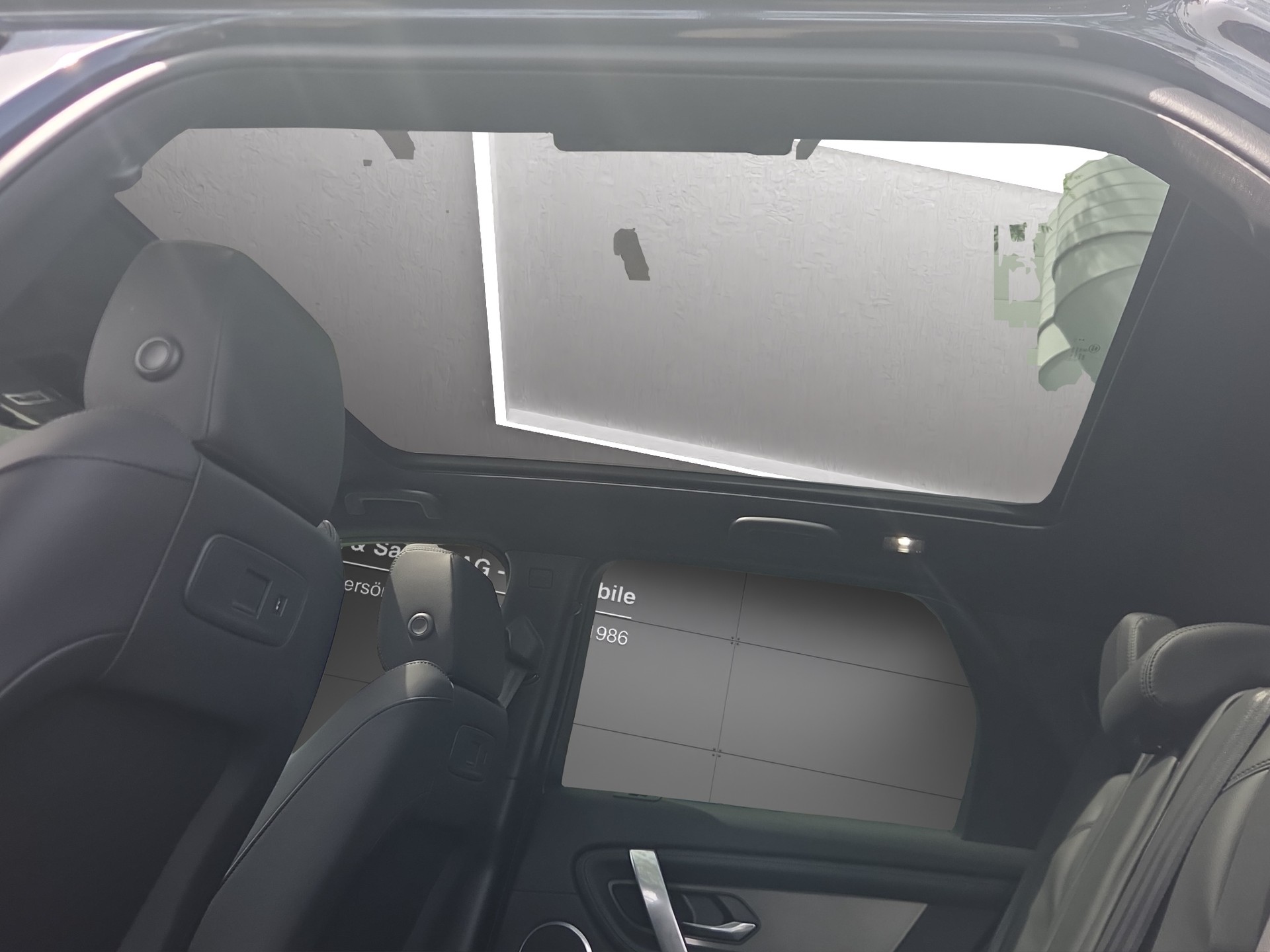 LAND ROVER Discovery Sport P270e 1.5 PHEV Landmark AT8-image-12