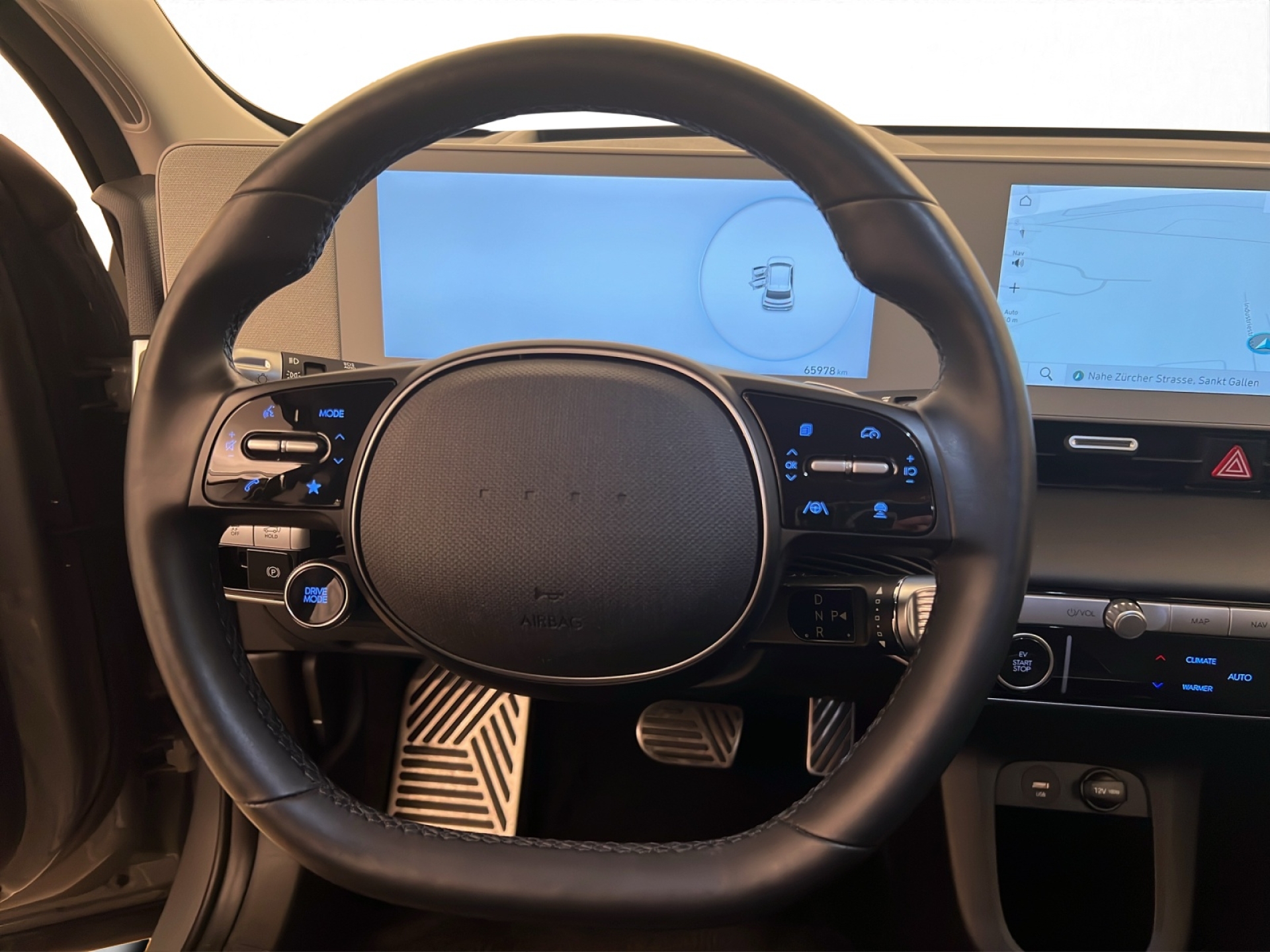 HYUNDAI Ioniq 5 First Edition 4WD 72,6 kWh-image-5