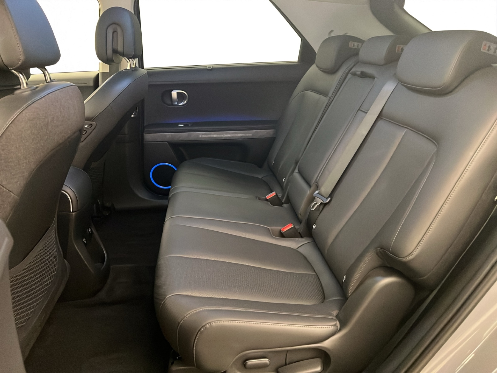 HYUNDAI Ioniq 5 First Edition 4WD 72,6 kWh-image-8