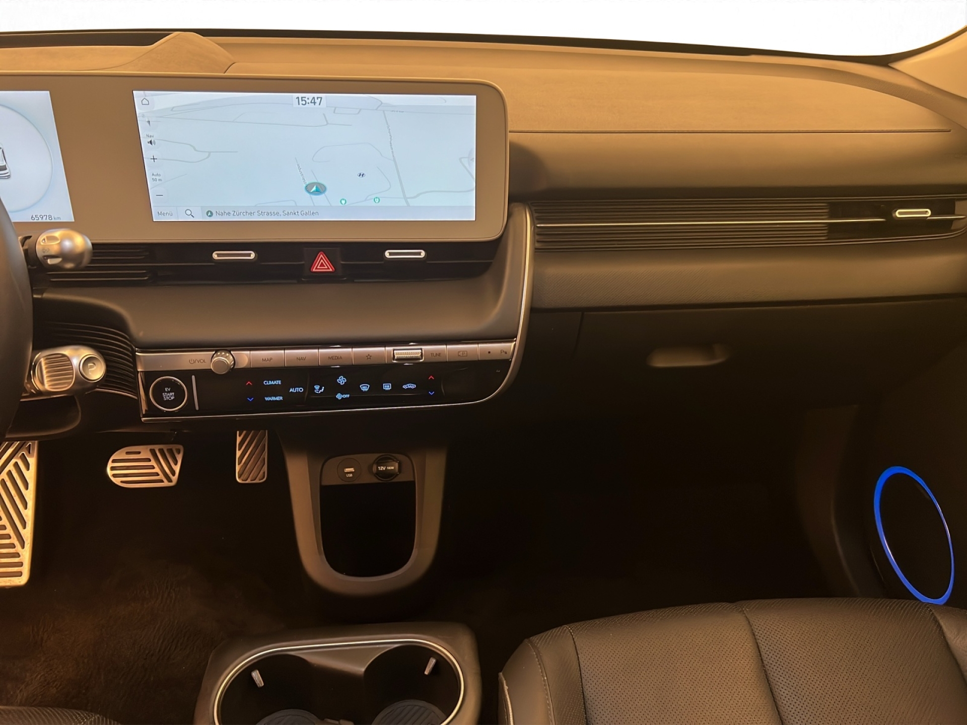 HYUNDAI Ioniq 5 First Edition 4WD 72,6 kWh-image-7