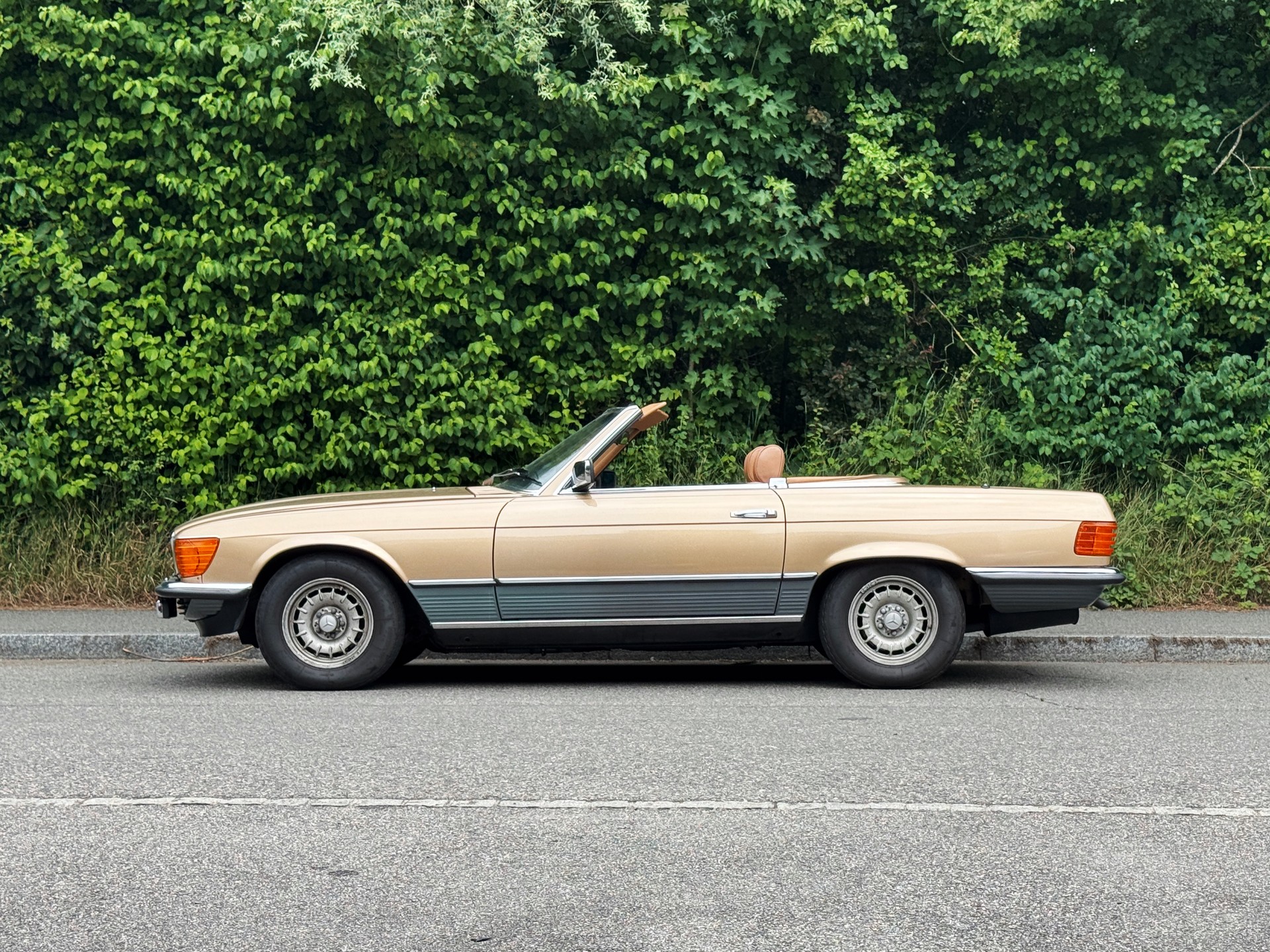 MERCEDES-BENZ SL 500-image-4