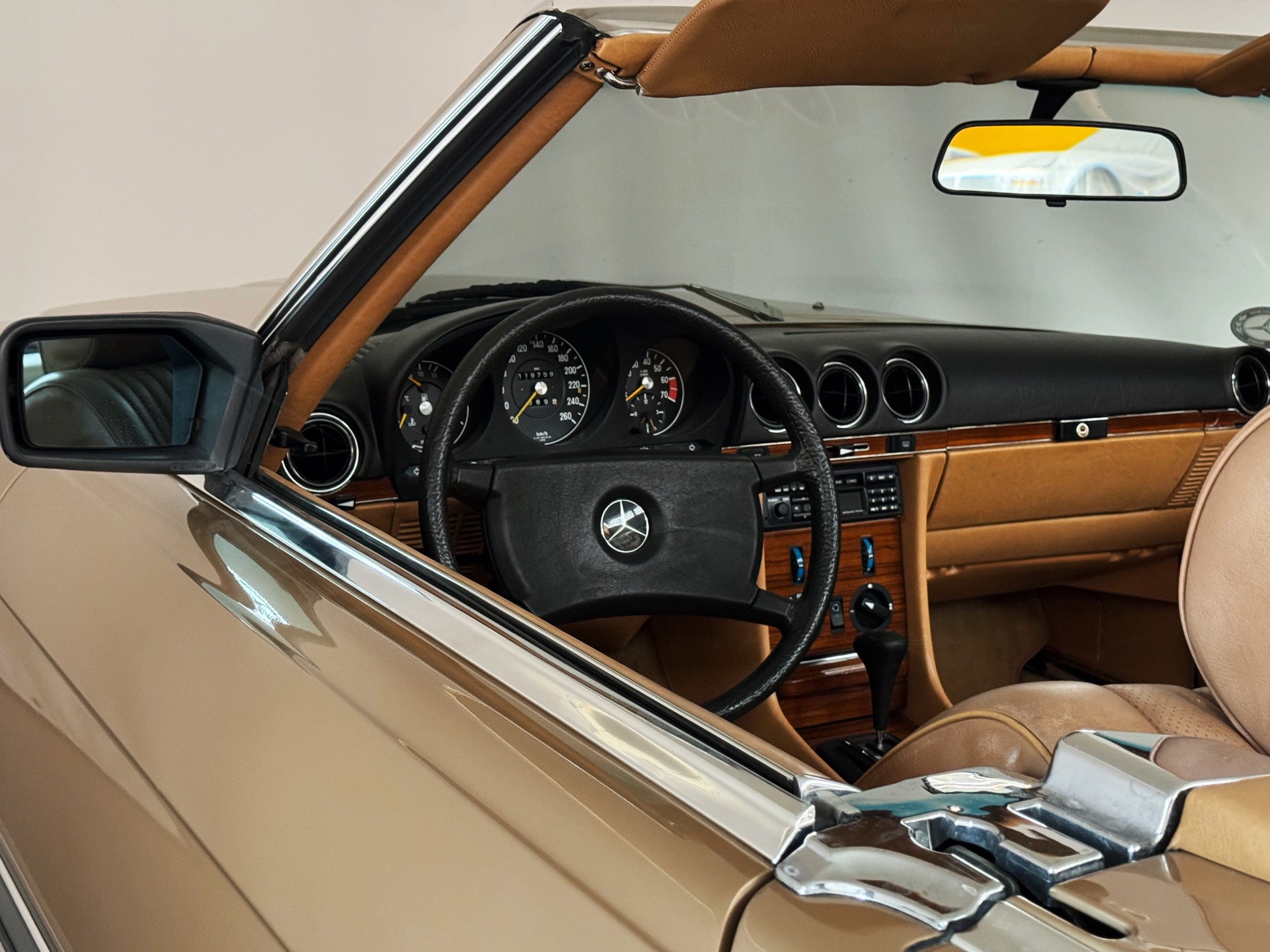 MERCEDES-BENZ SL 500-image-12