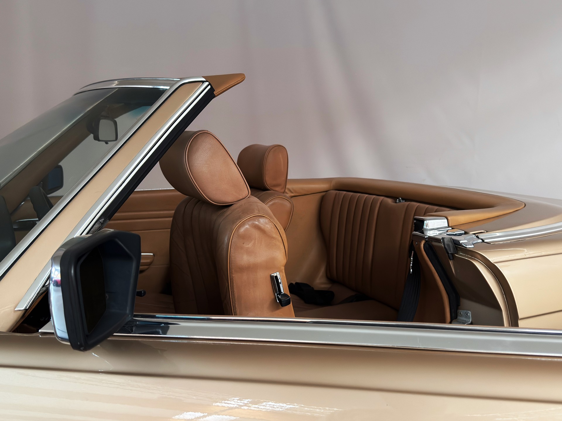 MERCEDES-BENZ SL 500-image-16