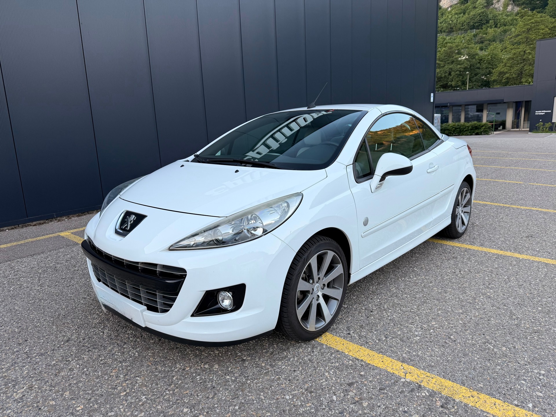 PEUGEOT 207 CC 1.6 16V Roland Garros