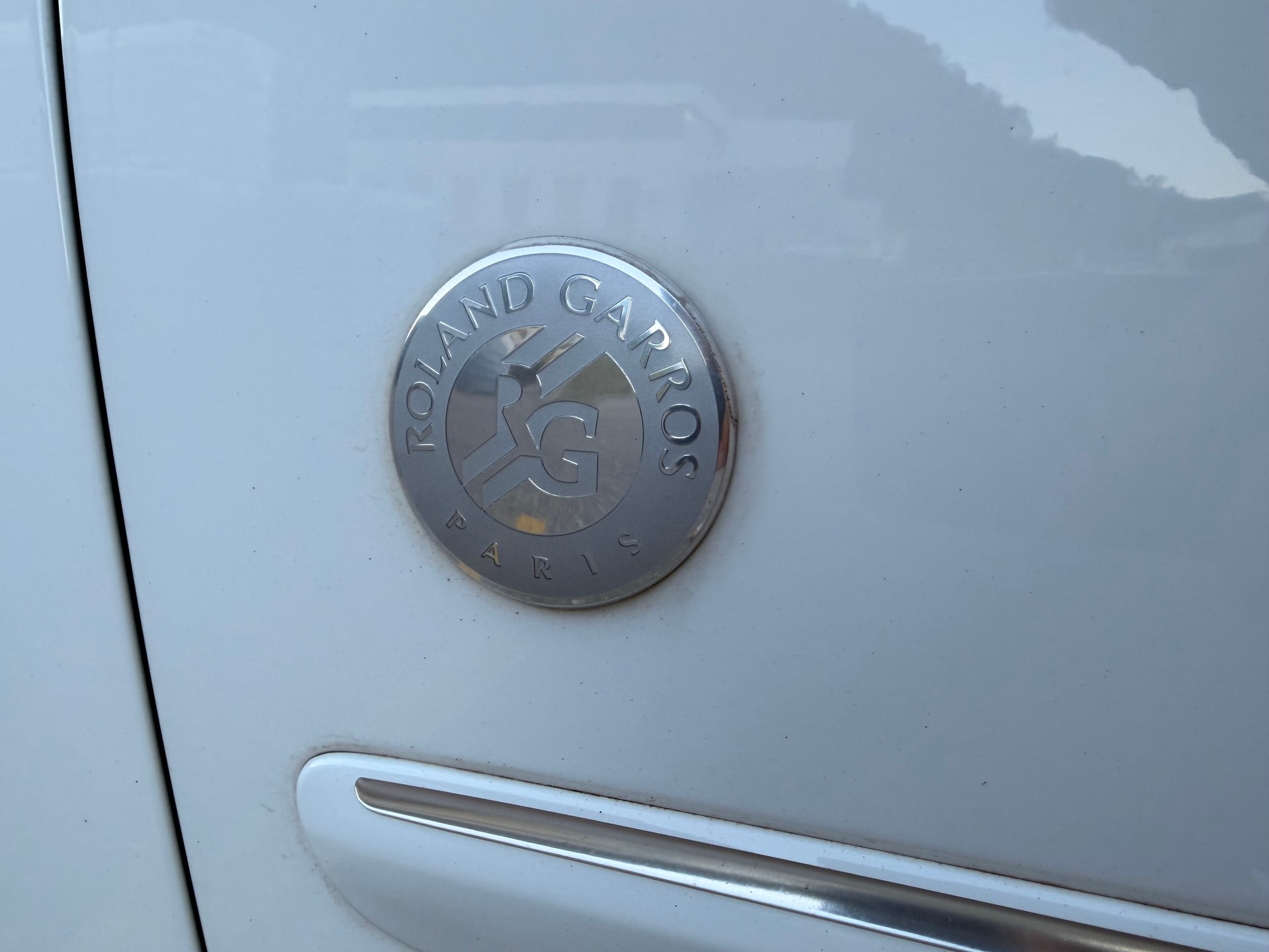 PEUGEOT 207 CC 1.6 16V Roland Garros-image-18