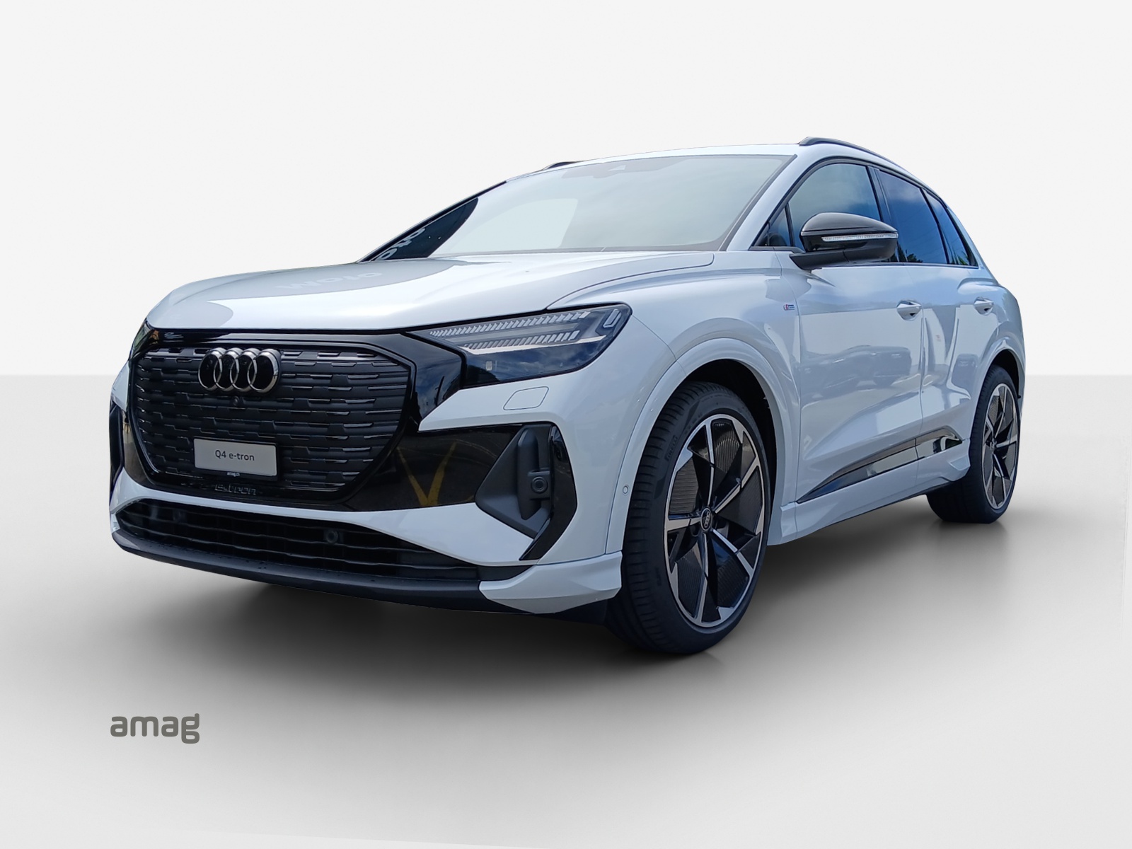 AUDI Q4 e-tron 45 Edition Swiss Ski quattro-image-0