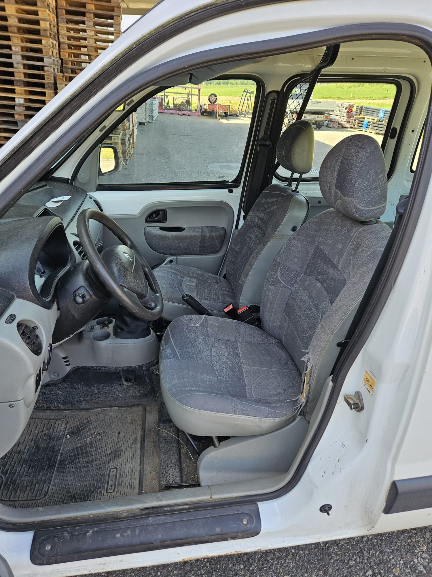 RENAULT Kangoo 1.9 dCi 4x4-image-7