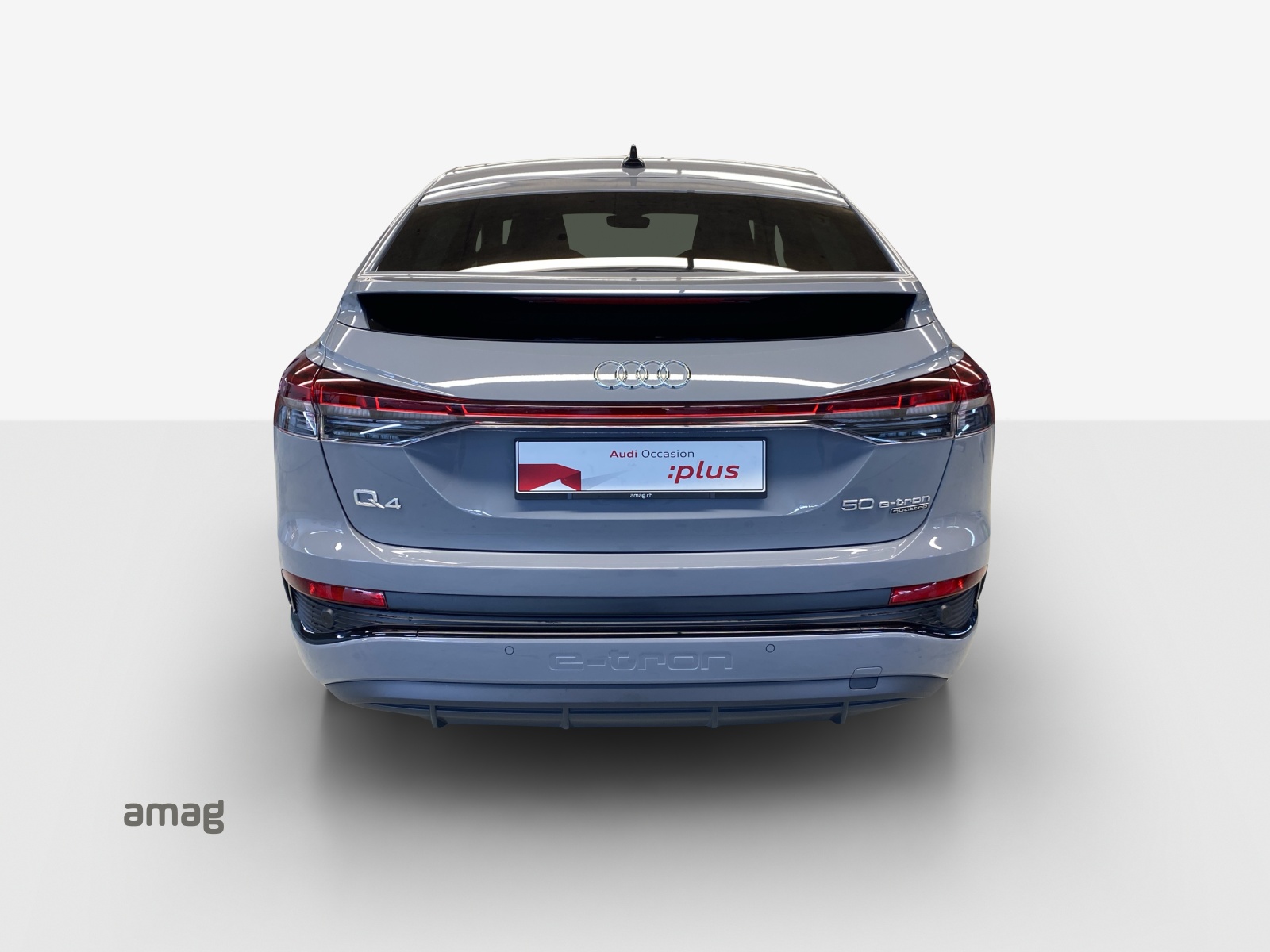 AUDI Q4 Sportback e-tron 50 quattro-image-3