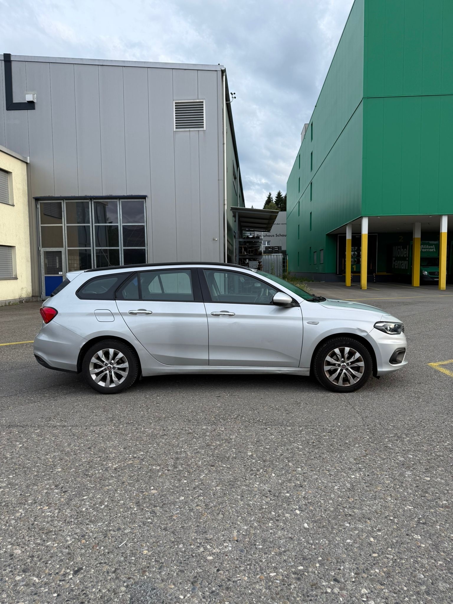 FIAT Tipo 1.6MJ Station Wagon Lounge DCT-image-5