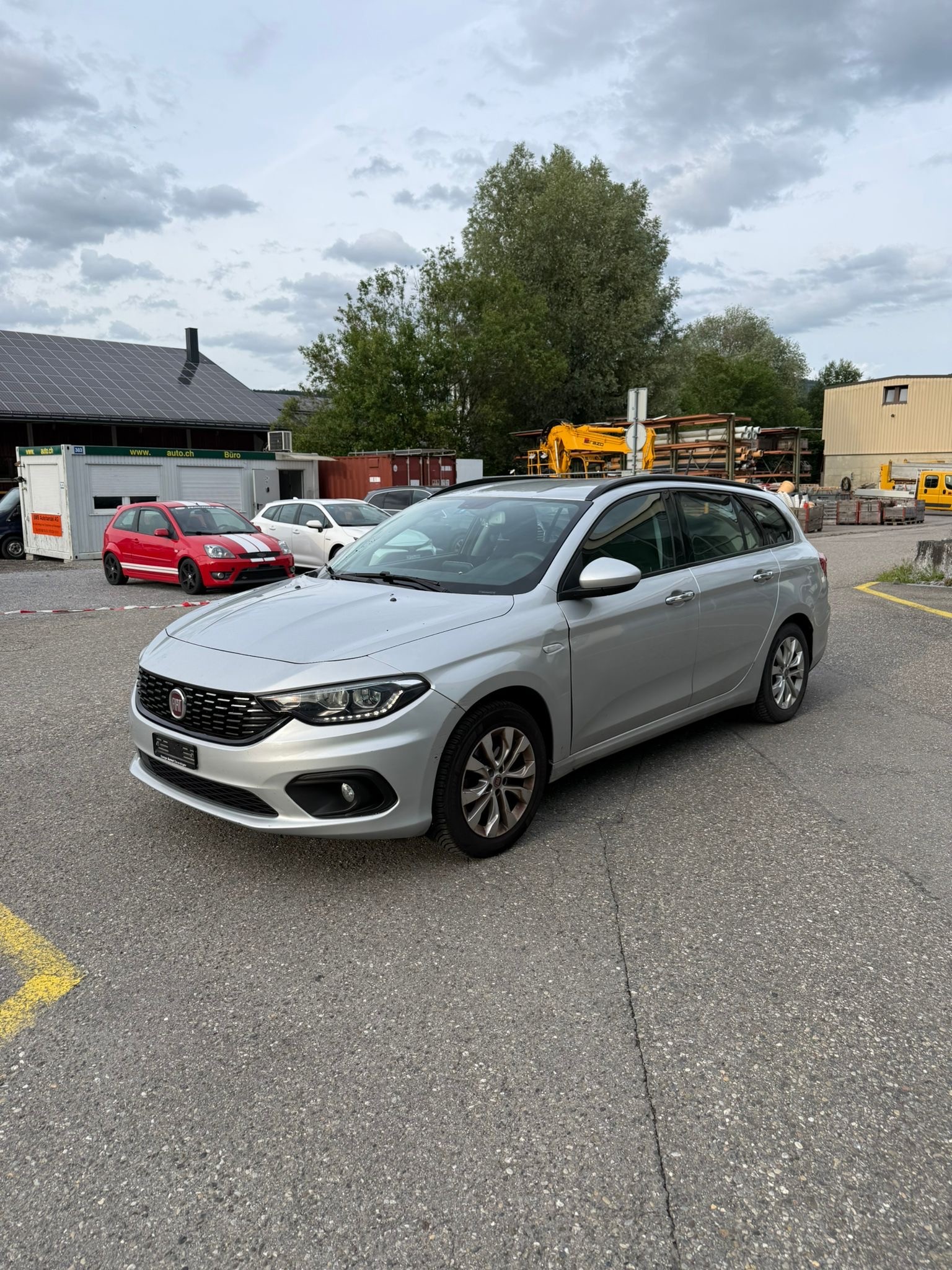 FIAT Tipo 1.6MJ Station Wagon Lounge DCT-image-2
